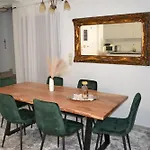 Gravia's Villa *
